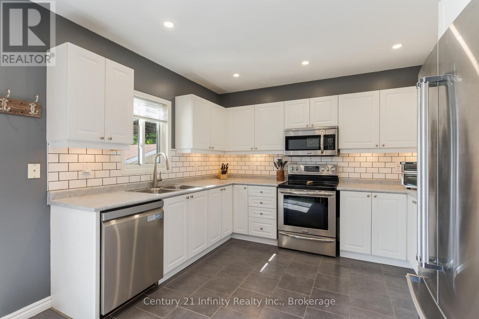 37 Baxter Place, Port Hope, Ontario  L1A 4J6 - Photo 21 - X13705334