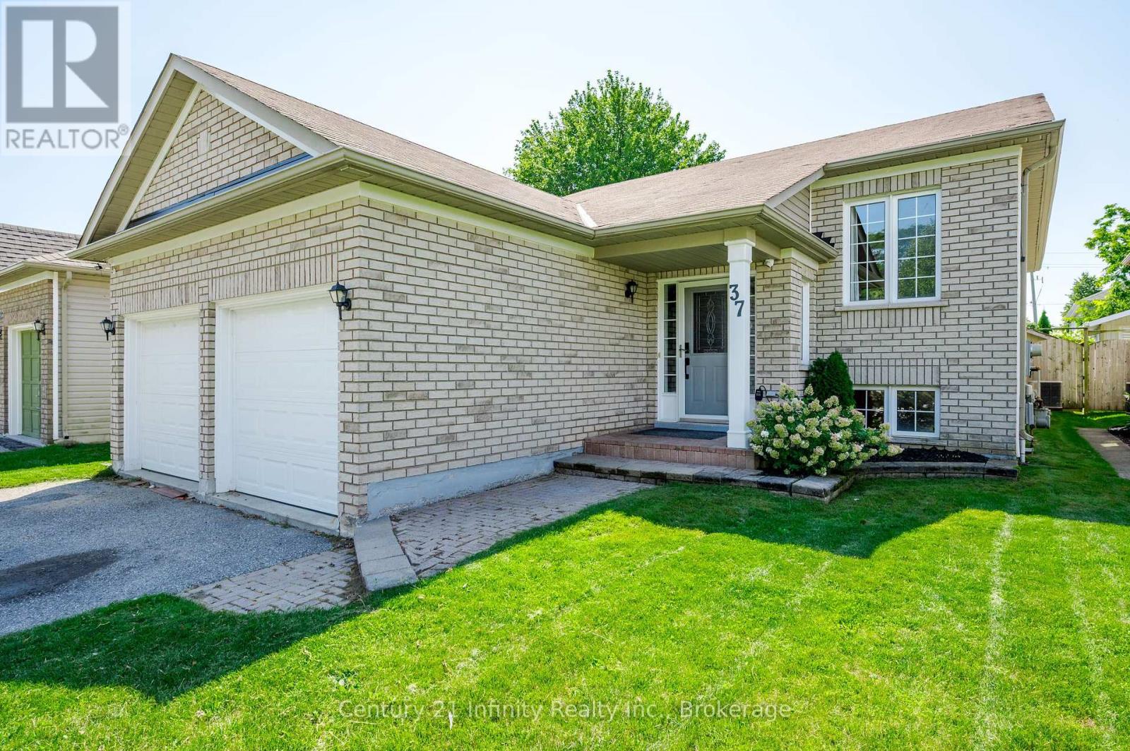 37 Baxter Place, Port Hope, Ontario  L1A 4J6 - Photo 3 - X13705334