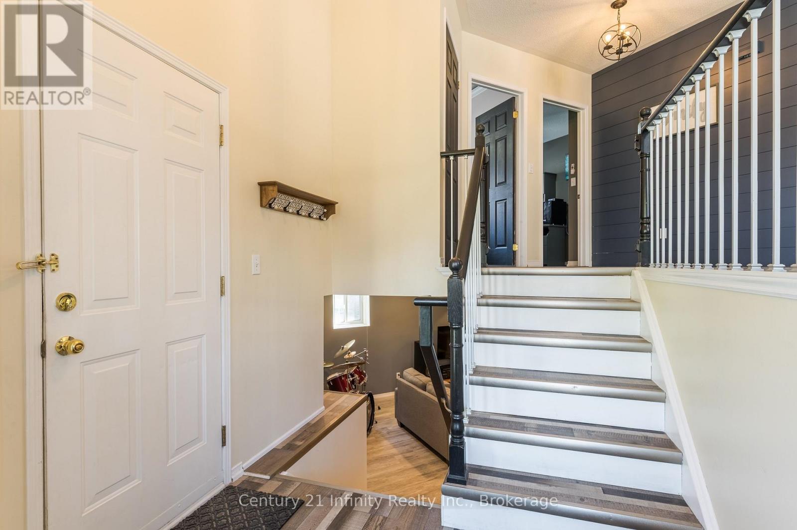 37 Baxter Place, Port Hope, Ontario  L1A 4J6 - Photo 5 - X13705334