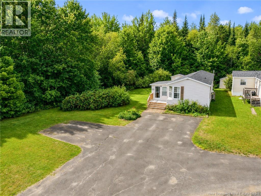 153 Moore Street, Fredericton, New Brunswick  E3B 8L8 - Photo 2 - NB146486