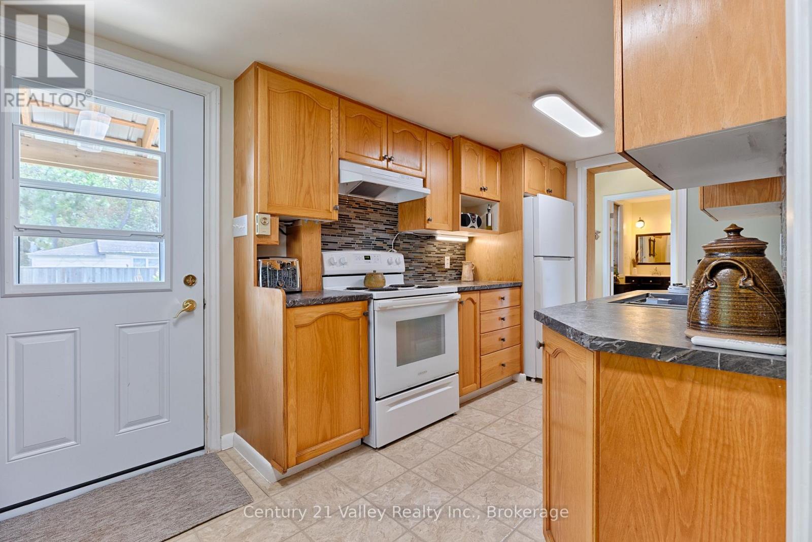 61 Melanie Street, Bonnechere Valley, Ontario  K0J 1T0 - Photo 24 - X13705328
