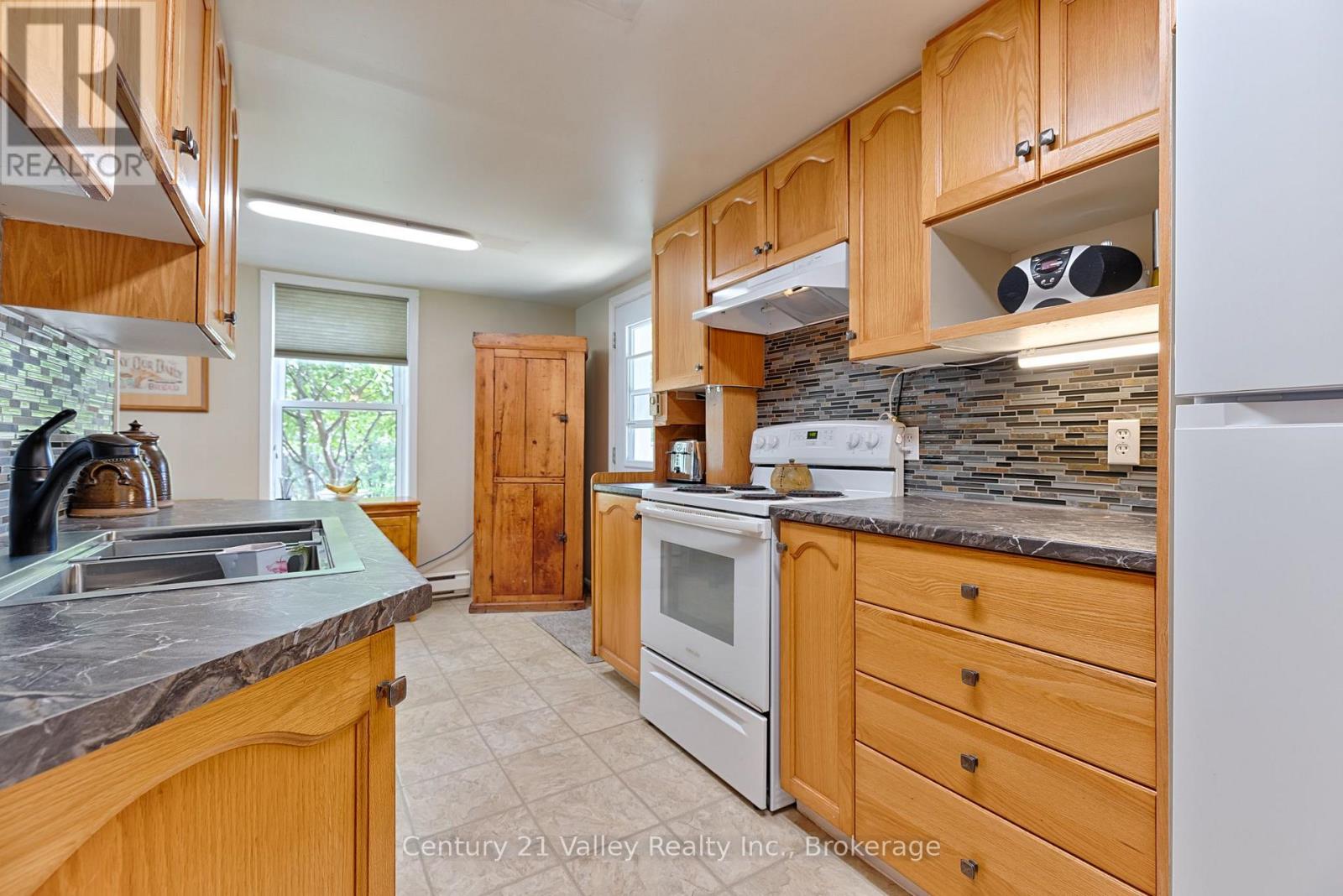 61 Melanie Street, Bonnechere Valley, Ontario  K0J 1T0 - Photo 26 - X13705328