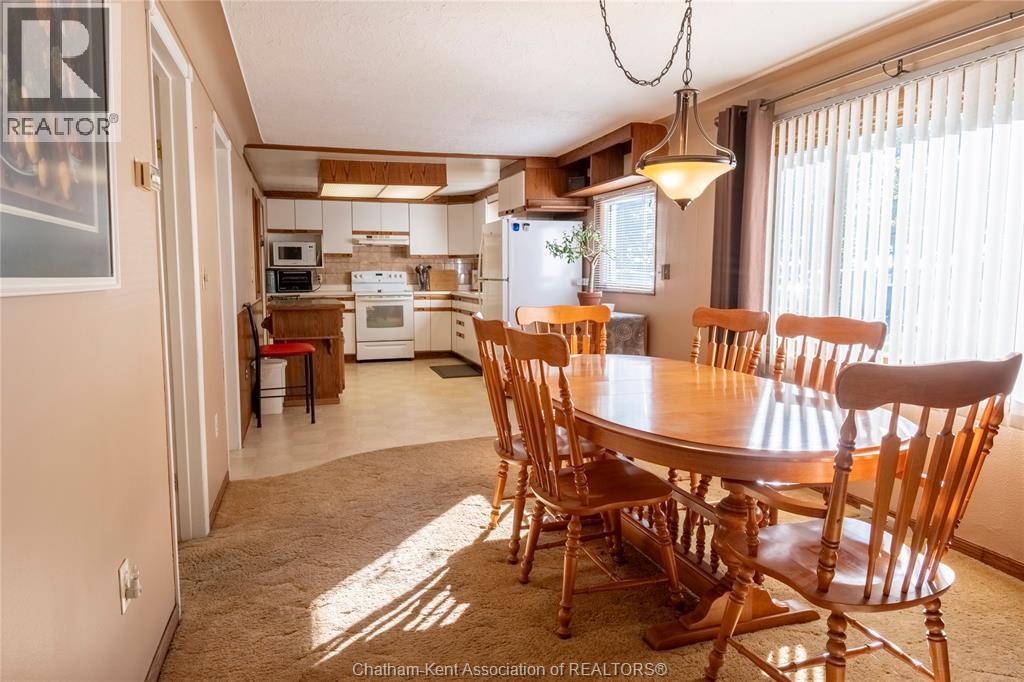 8760 Doyle Line, Chatham-Kent, Ontario  N7M 5J3 - Photo 5 - 26020516