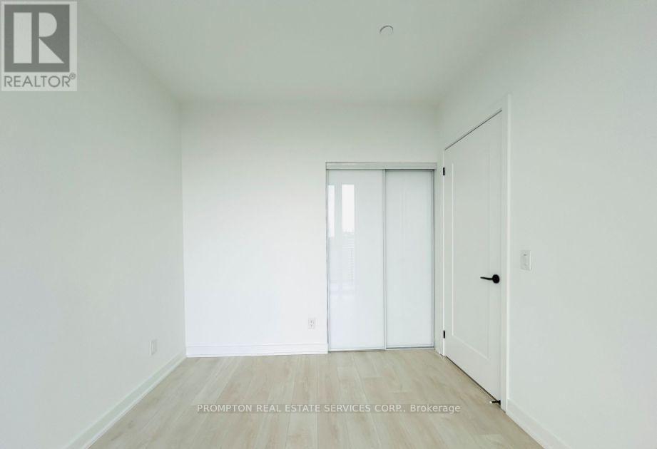 2311 - 5 Defries Street, Toronto, Ontario M5A 3R4 - Photo 3 - C13705336