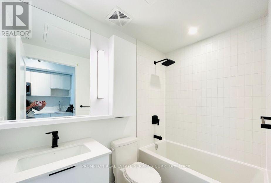 2311 - 5 Defries Street, Toronto, Ontario M5A 3R4 - Photo 6 - C13705336