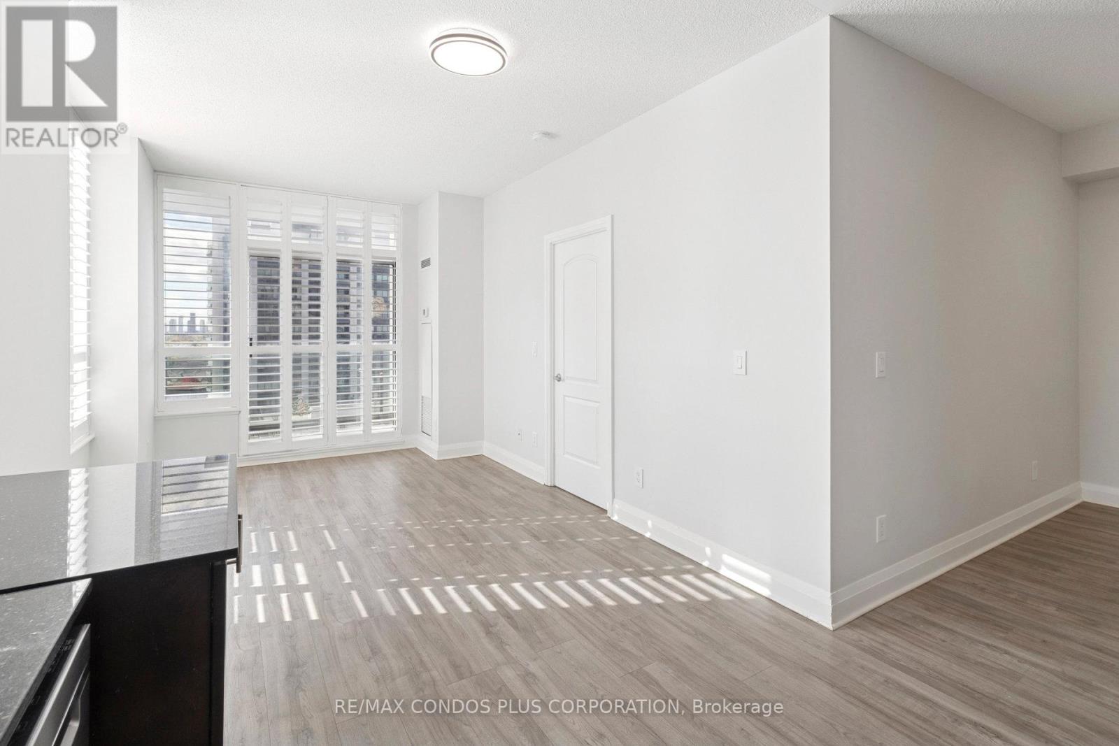 1108 - 20 North Park Road, Vaughan, Ontario  L4J 0G7 - Photo 3 - N13705332