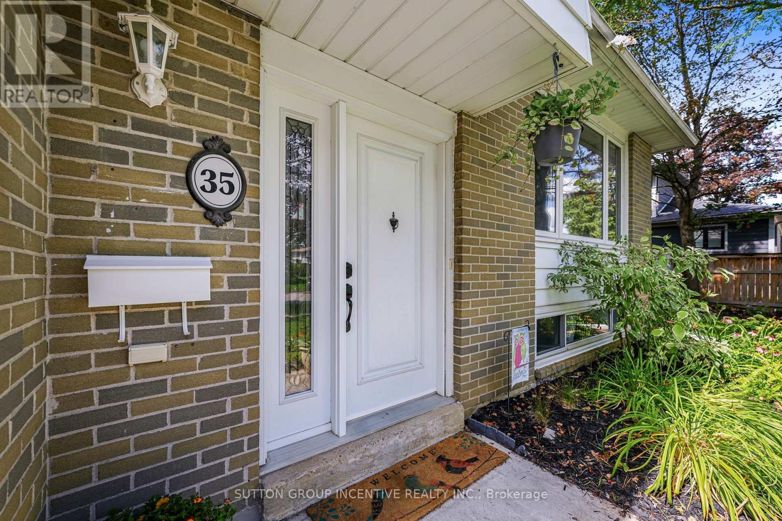 35 Jills Court, Barrie, Ontario  L4M 4L6 - Photo 12 - S13705324