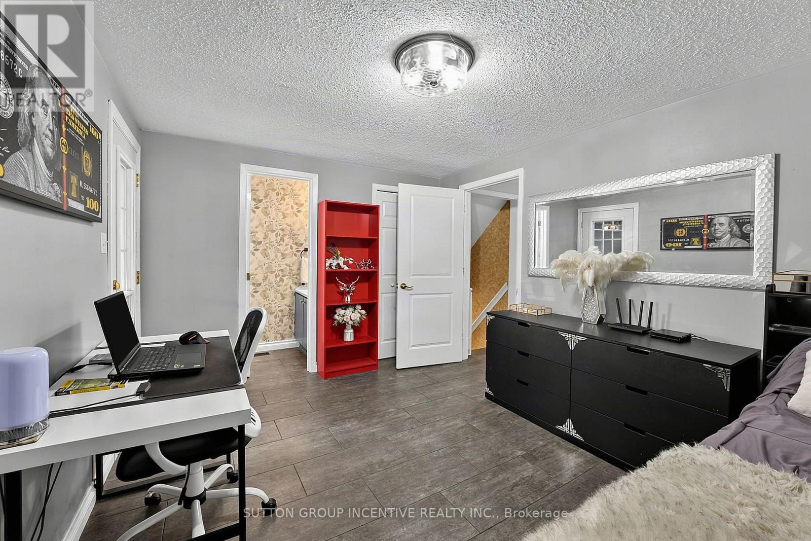 35 Jills Court, Barrie, Ontario  L4M 4L6 - Photo 15 - S13705324