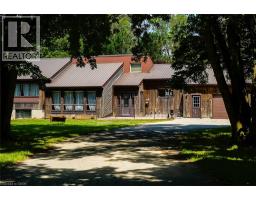1045 TREMAINE Avenue S, Listowel, Ontario