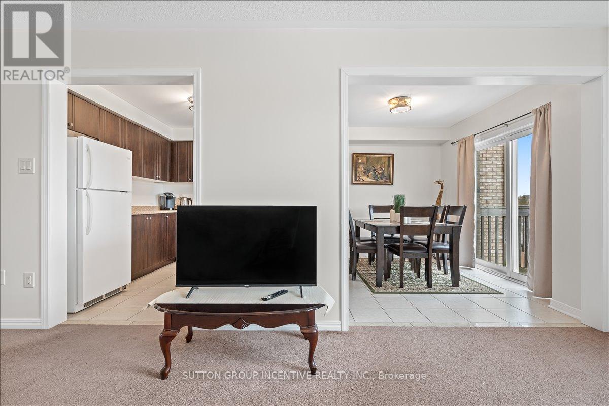1200 Mary-Lou Street, Innisfil, Ontario  L9S 0C1 - Photo 12 - N13585022