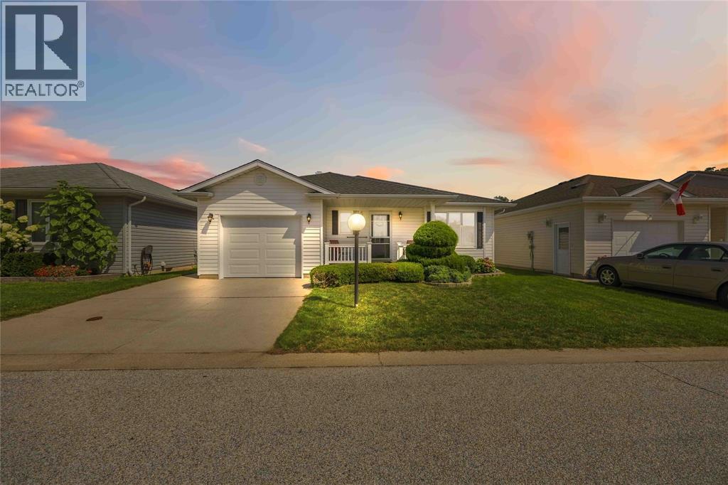5700 Blackwell Sideroad Unit# 71, Sarnia, Ontario  N7B 1B7 - Photo 38 - 26020413