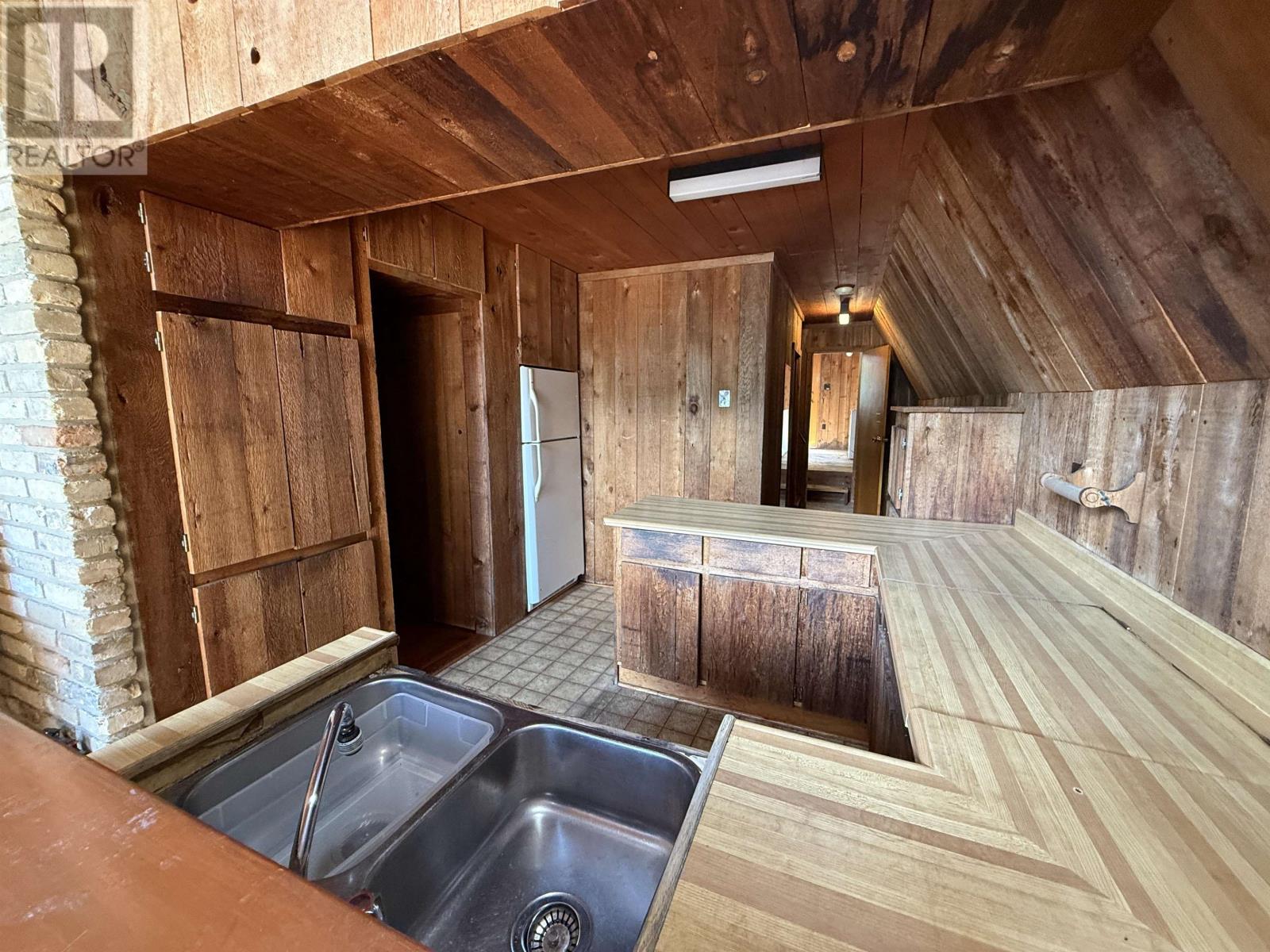 242 Longbow Lake Road, Longbow Lake, Ontario  P0X 1H0 - Photo 12 - TB2601666