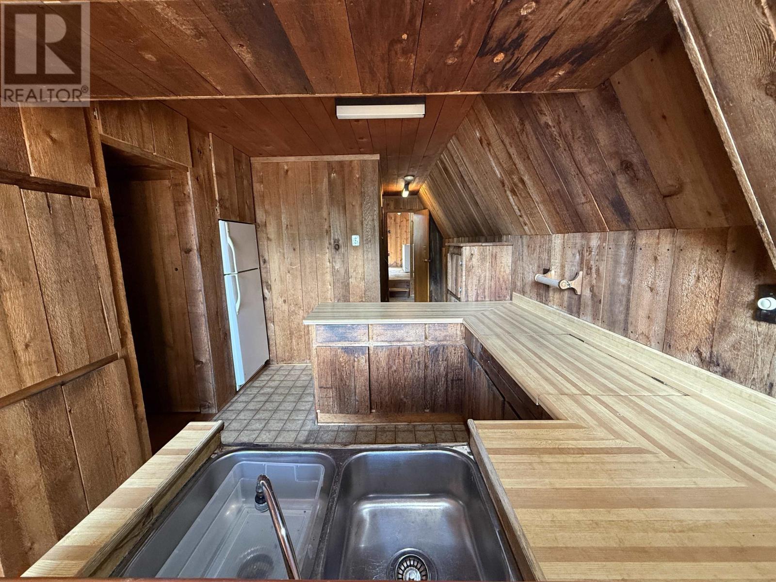 242 Longbow Lake Road, Longbow Lake, Ontario  P0X 1H0 - Photo 11 - TB2601666
