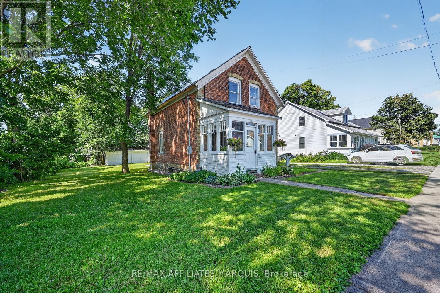 8 Mcgill Street N, Smiths Falls, Ontario  K7A 2J2 - Photo 2 - X13705362