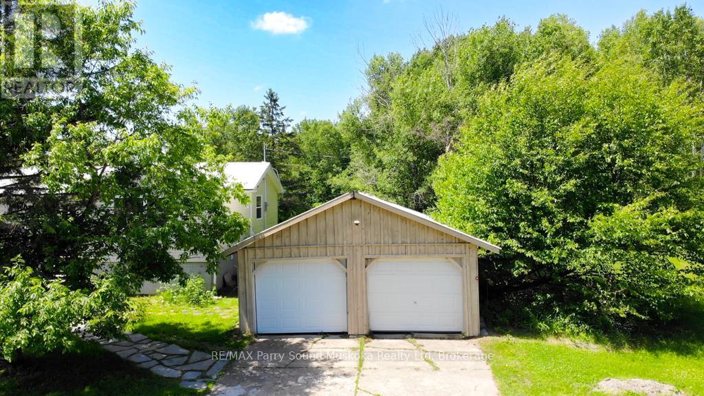 3 Magnet Road, Magnetawan, Ontario  P0A 1P0 - Photo 10 - X13582682