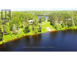 3 MAGNET ROAD, Magnetawan, Ontario