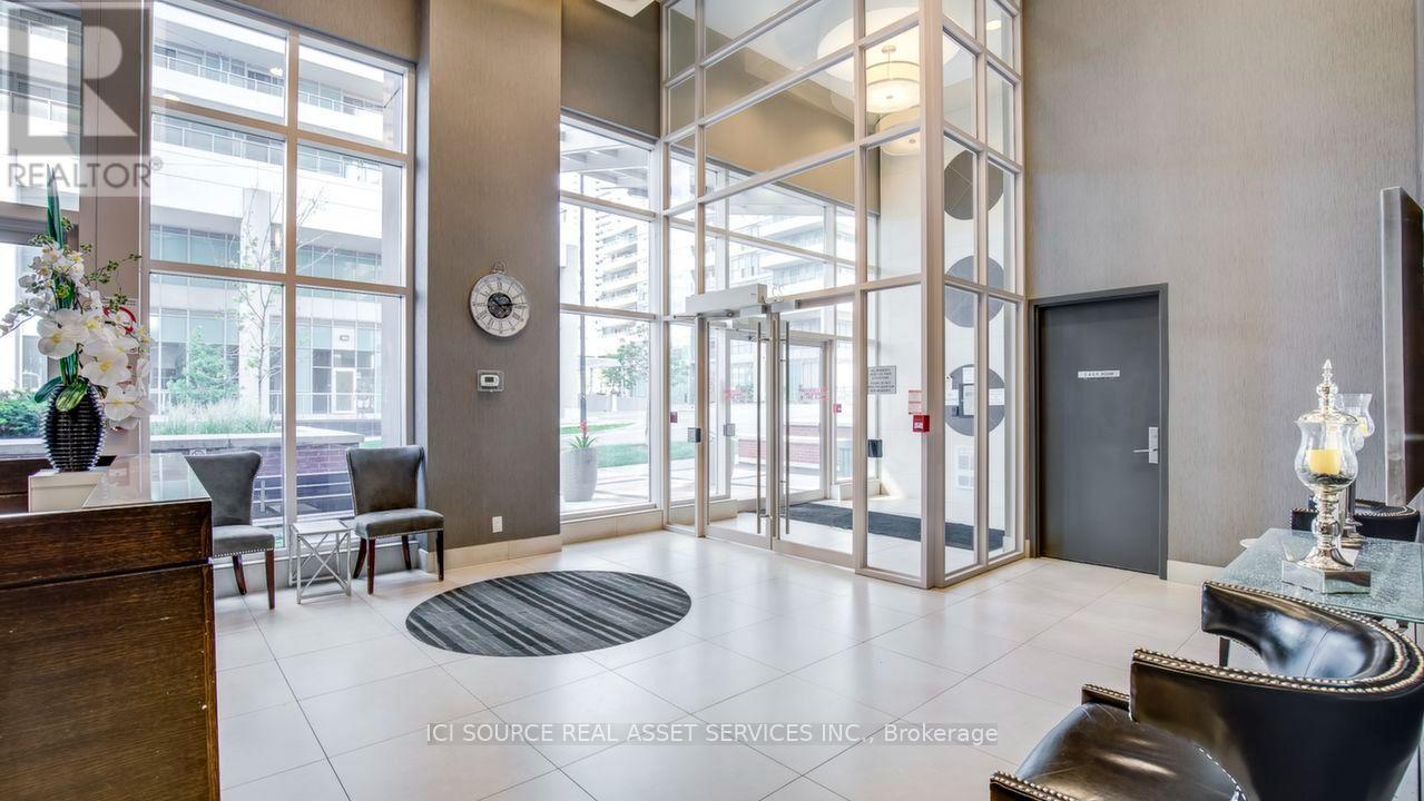 1001 - 25 Town Centre Court, Toronto, Ontario  M1P 0B4 - Photo 3 - E13705354