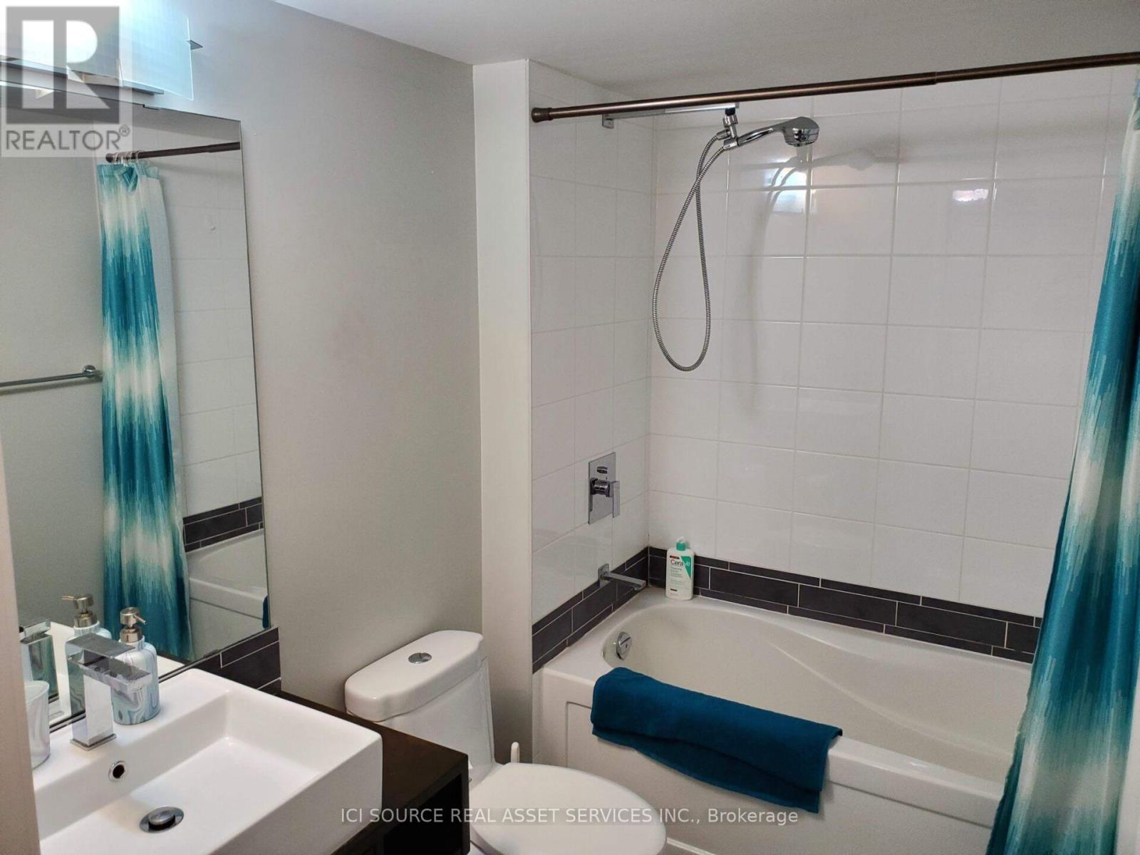 1001 - 25 Town Centre Court, Toronto, Ontario  M1P 0B4 - Photo 5 - E13705354