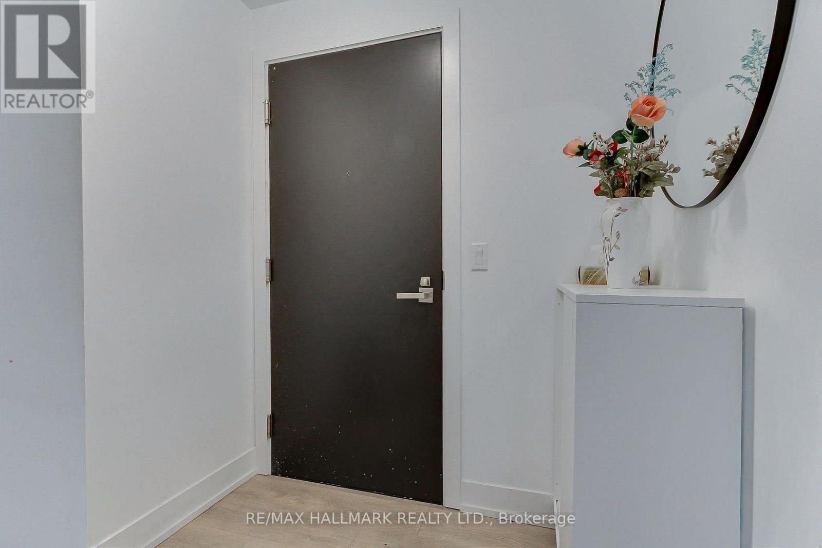 910 - 9471 Yonge Street, Richmond Hill, Ontario  L4C 0Z5 - Photo 8 - N13705364