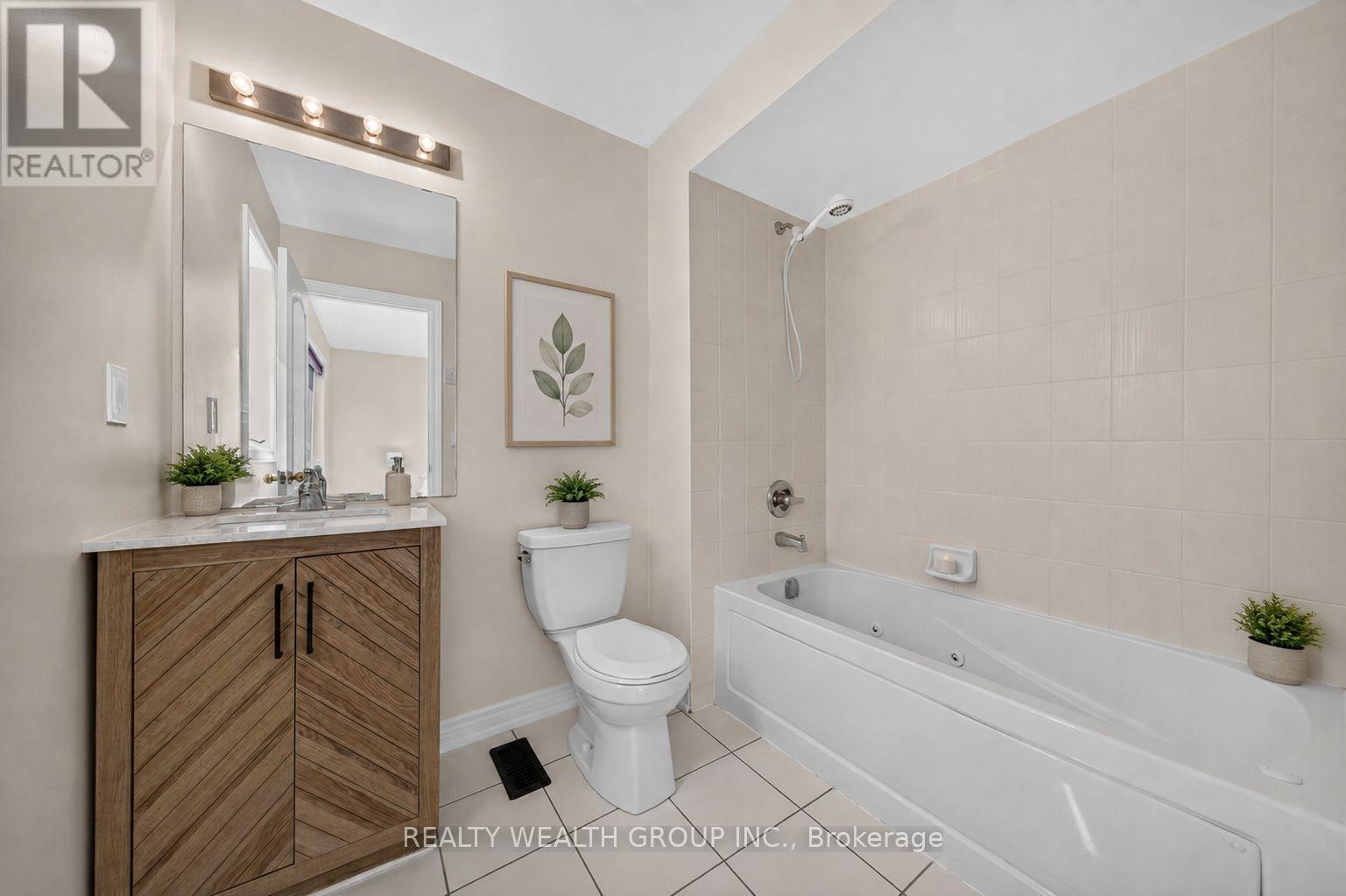 35 Matthewson Avenue, Bradford West Gwillimbury, Ontario  L3Z 0P3 - Photo 13 - N13705370