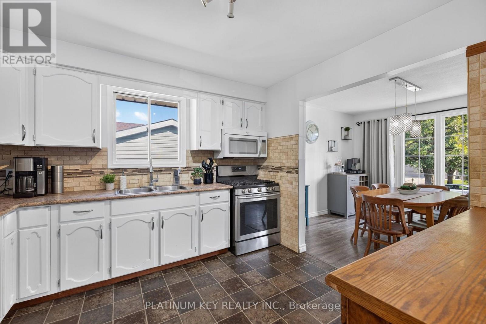 208 Southfield Drive, Strathroy-Caradoc, Ontario  N7G 3V4 - Photo 15 - X13705394