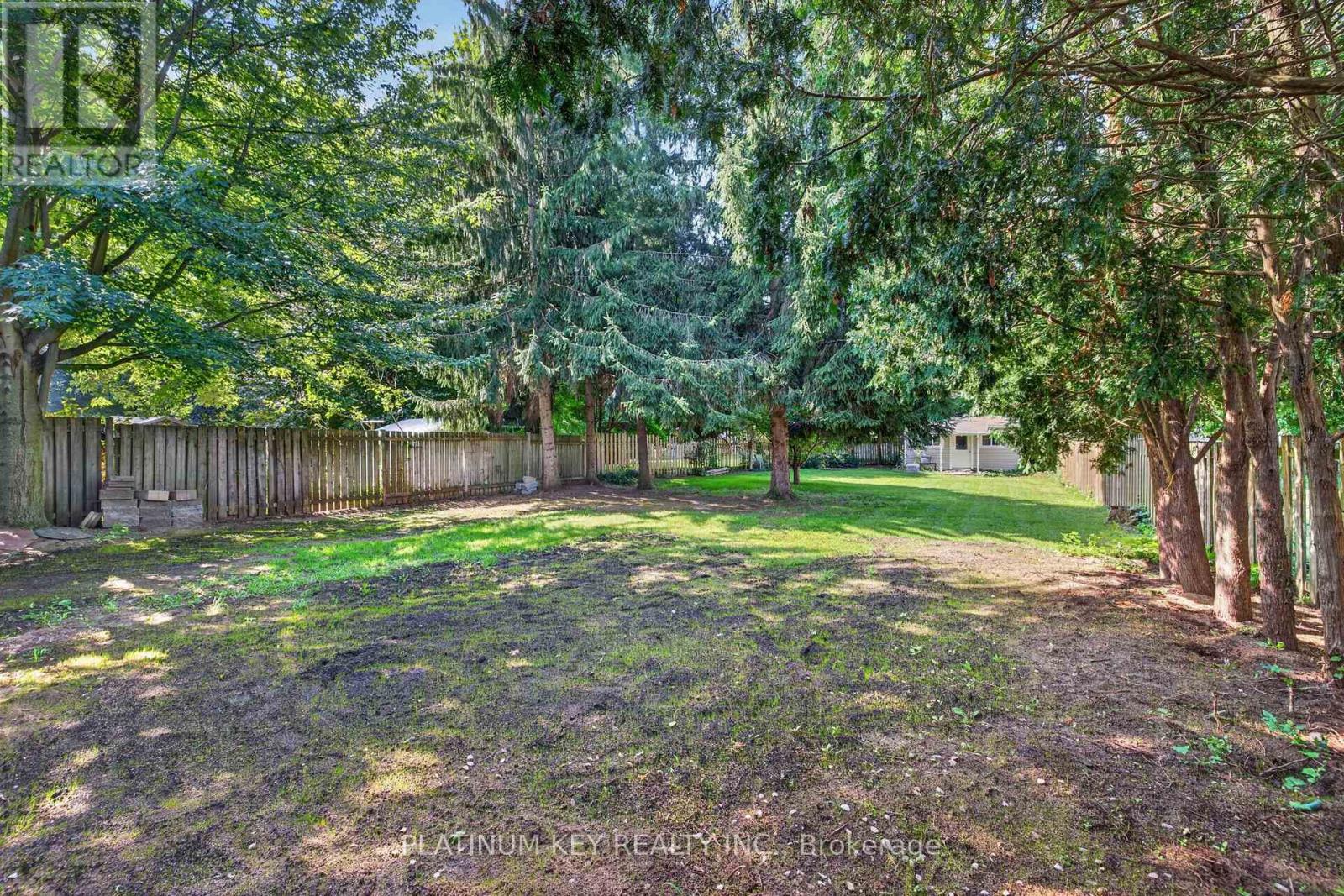 208 Southfield Drive, Strathroy-Caradoc, Ontario  N7G 3V4 - Photo 41 - X13705394