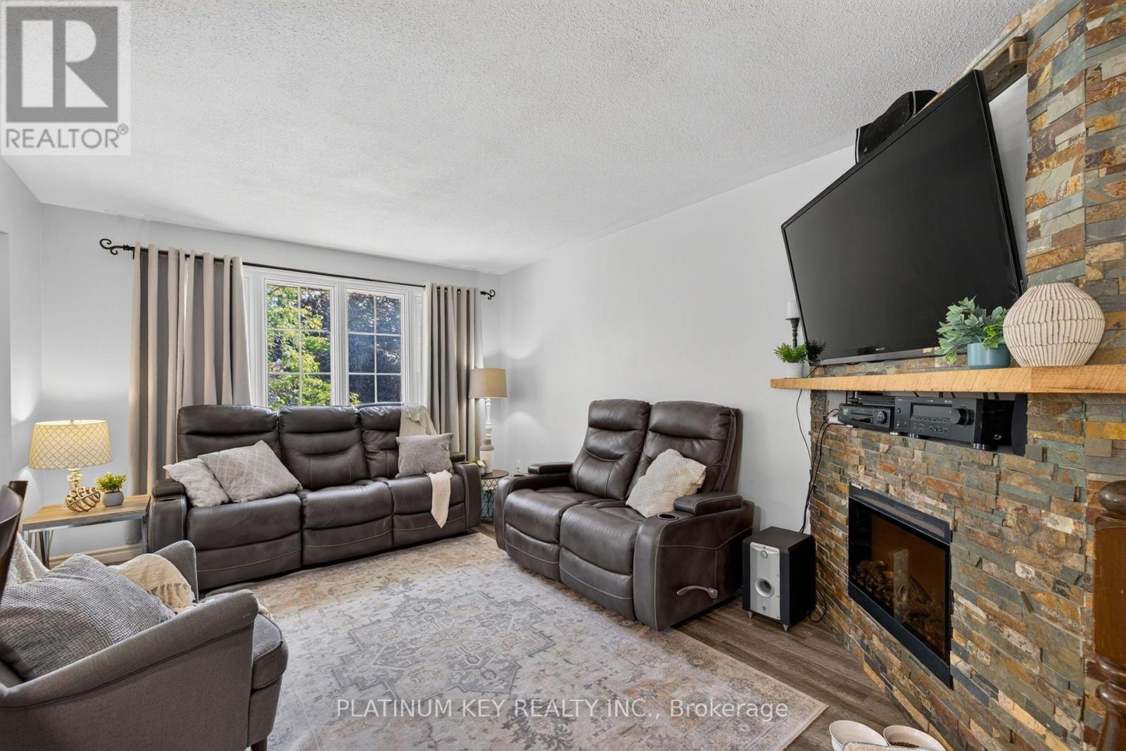 208 Southfield Drive, Strathroy-Caradoc, Ontario  N7G 3V4 - Photo 8 - X13705394