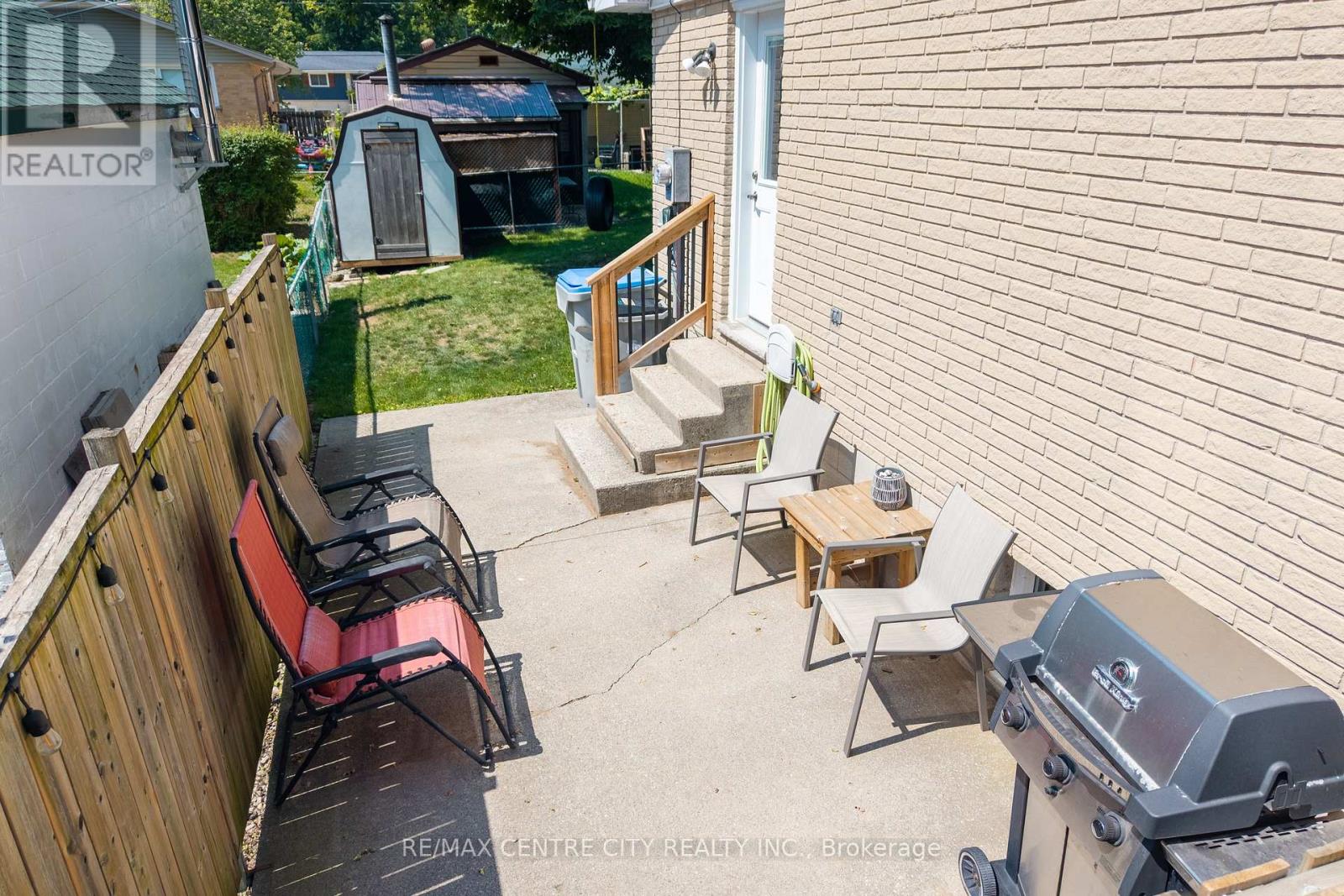 242 Rapley Street, Strathroy-Caradoc, Ontario  N7G 3E6 - Photo 4 - X13705432