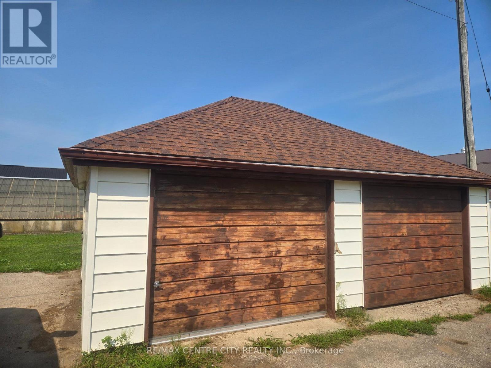 8565 Imperial Road, Malahide, Ontario  N5H 2R2 - Photo 3 - X13705434