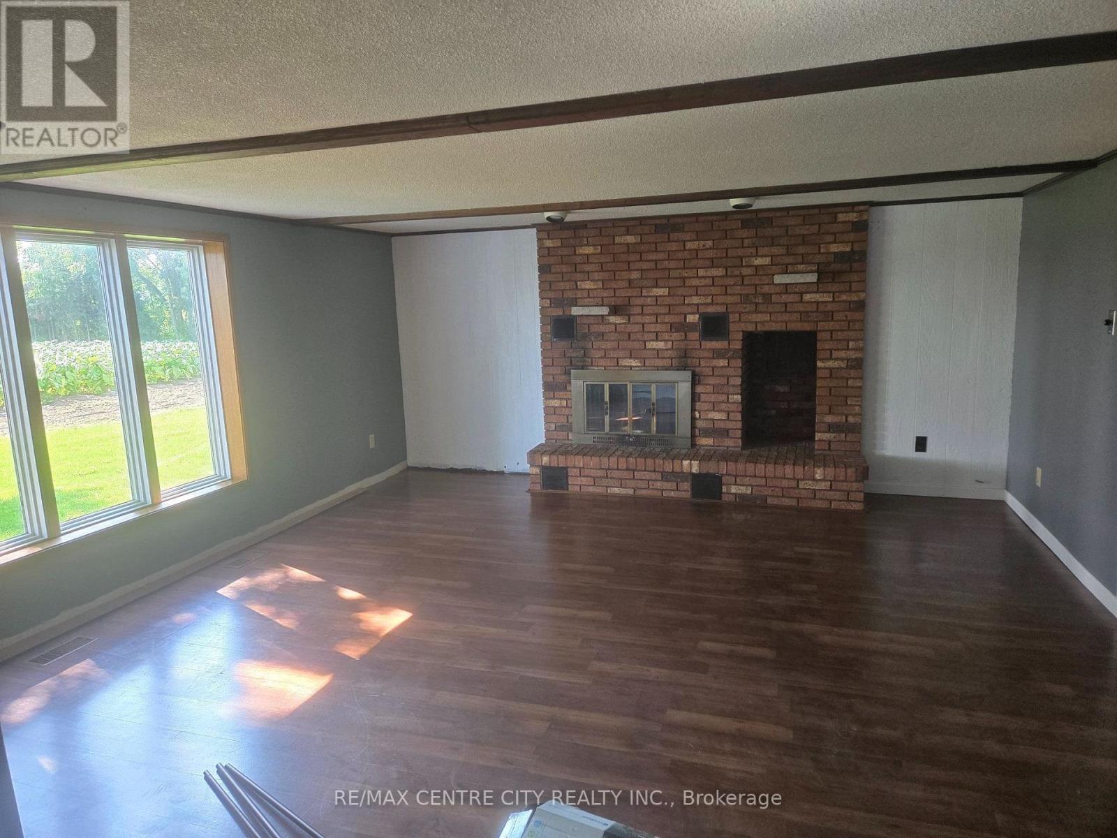 8565 Imperial Road, Malahide, Ontario  N5H 2R2 - Photo 8 - X13705434