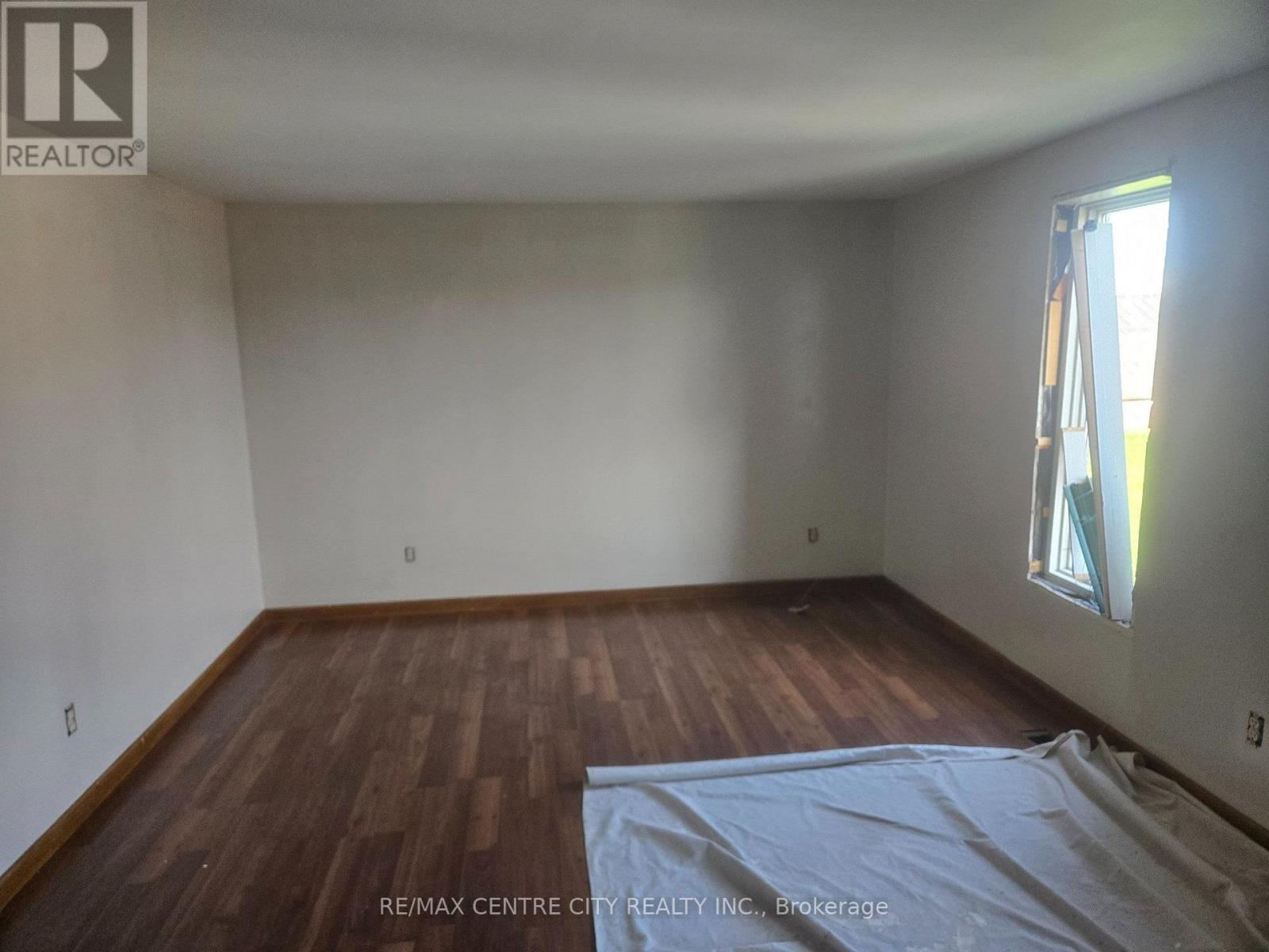8565 Imperial Road, Malahide, Ontario  N5H 2R2 - Photo 9 - X13705434