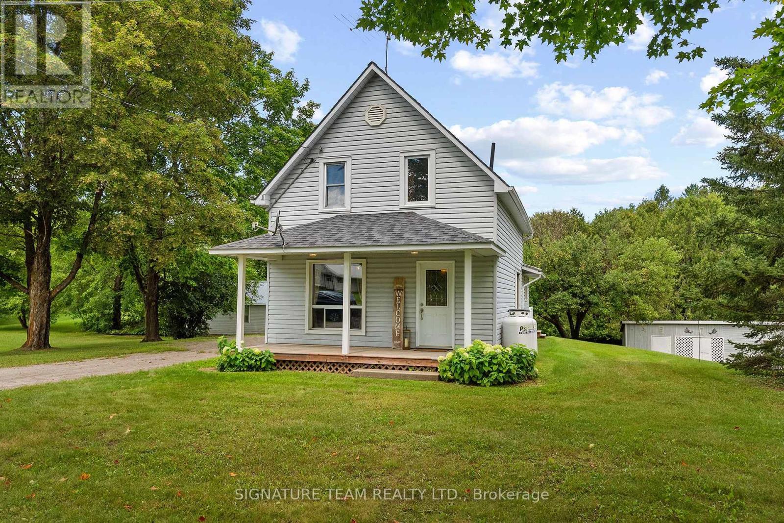 1208 Augsburg Road N, Bonnechere Valley, Ontario  K0J 1T0 - Photo 2 - X13705400