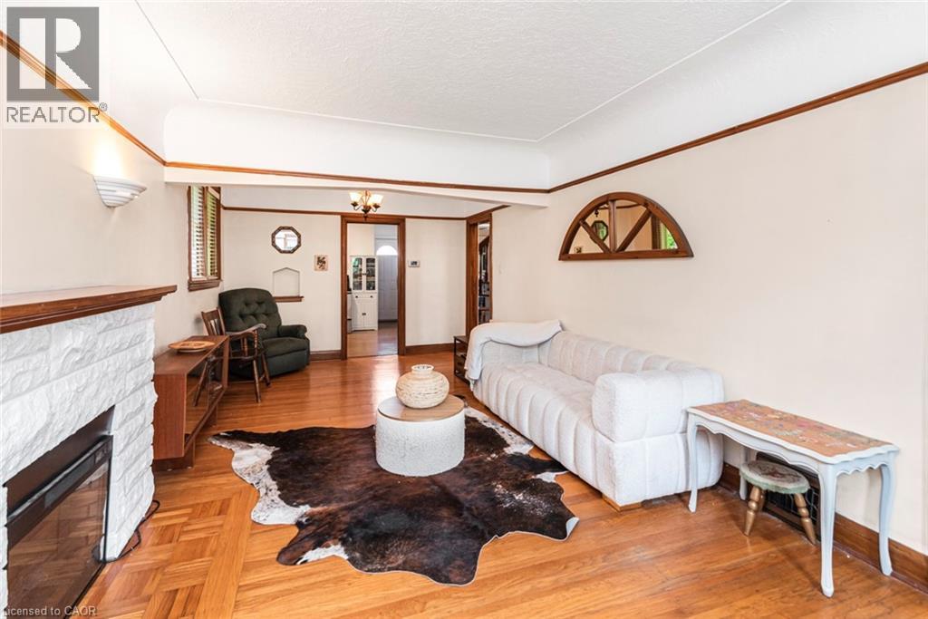 52 Cameron Avenue S, Hamilton, Ontario  L8K 2W9 - Photo 6 - 40850670