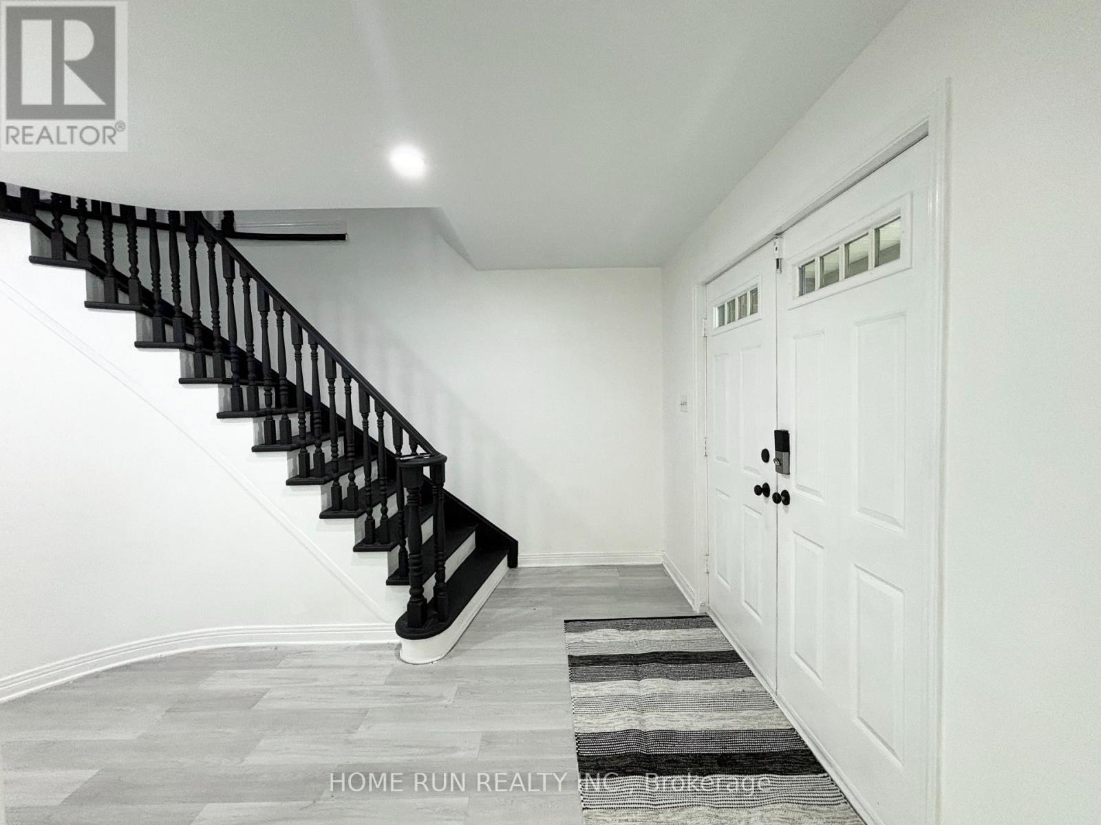 10 Westchester Court, Ottawa, Ontario  K2J 3P9 - Photo 3 - X13705488