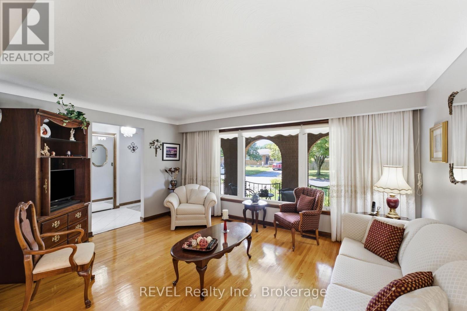 36 Ramsey Street, St. Catharines, Ontario  L2N 2K1 - Photo 11 - X13705406