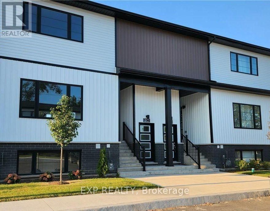 222 - 4263 FOURTH AVENUE, Niagara Falls, Ontario