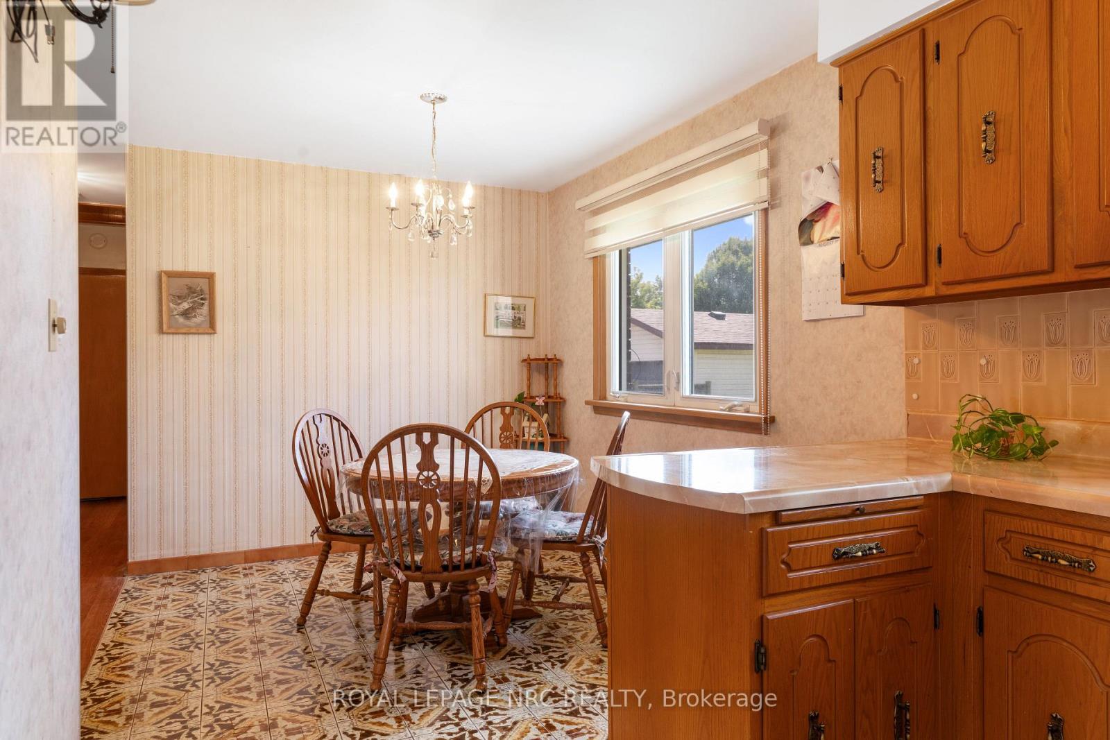 7427 Merritt Avenue, Niagara Falls, Ontario  L2G 5C3 - Photo 11 - X13705468