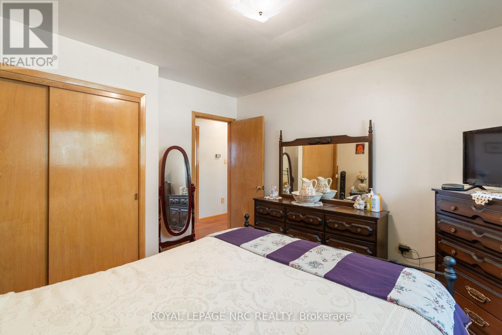 7427 Merritt Avenue, Niagara Falls, Ontario  L2G 5C3 - Photo 19 - X13705468