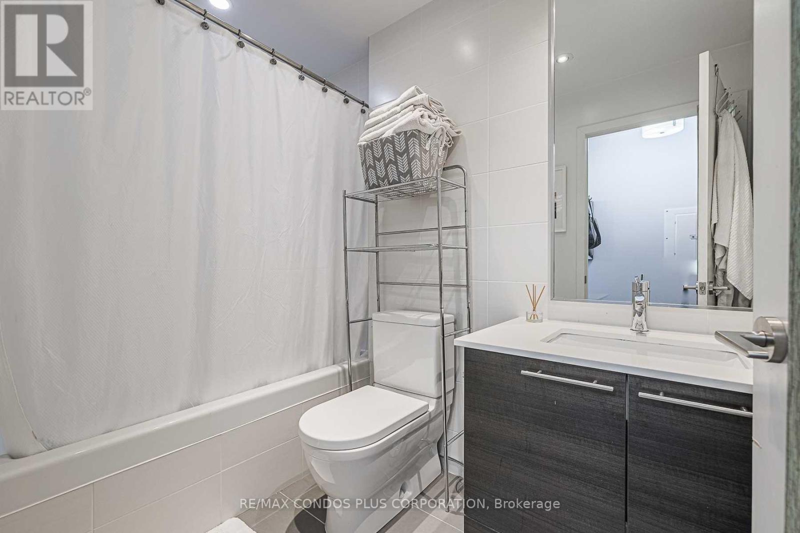 2508 - 1 Market Street, Toronto, Ontario  M5E 0A2 - Photo 17 - C13705470