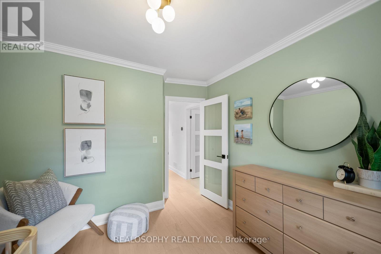 69 Squires Avenue, Toronto, Ontario  M4B 2R7 - Photo 11 - E13705492
