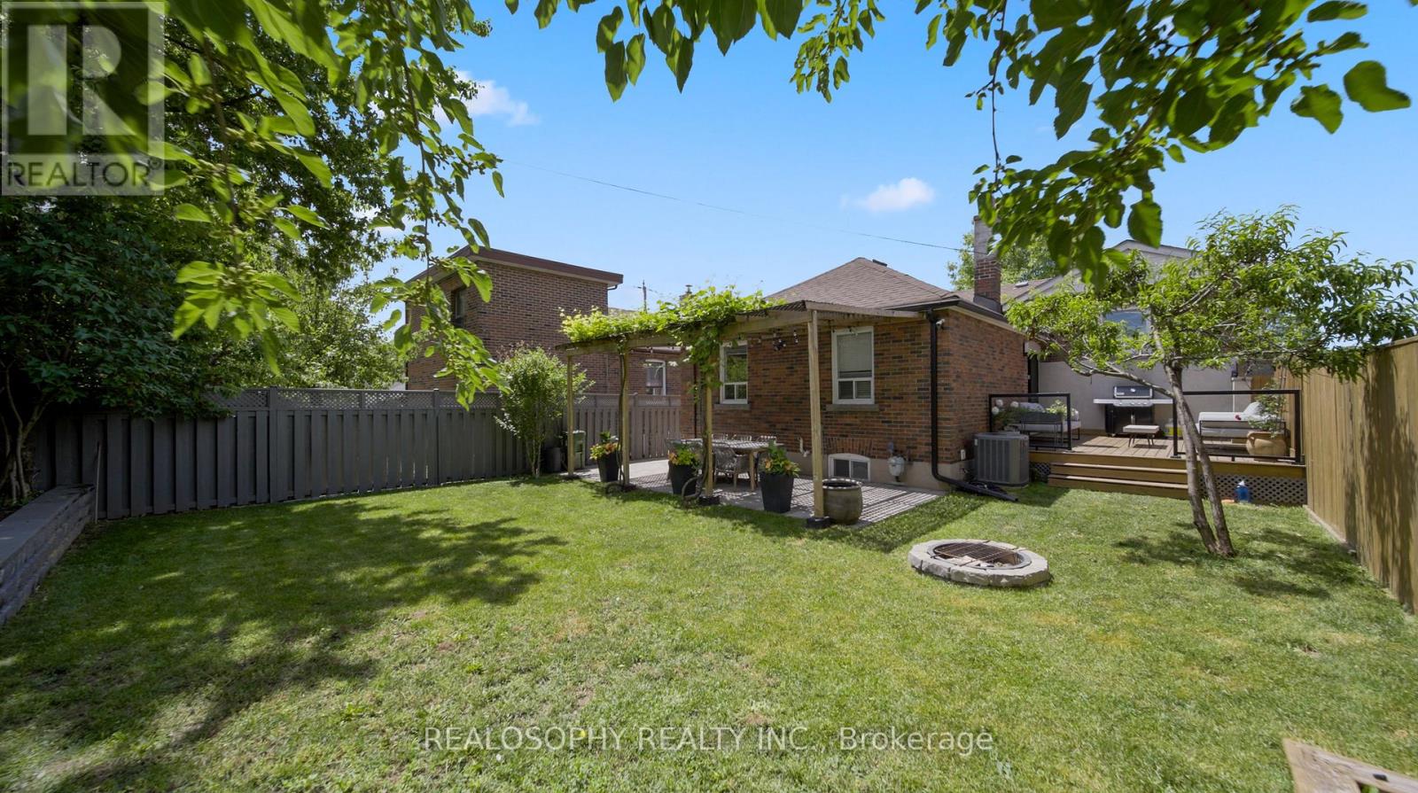 69 Squires Avenue, Toronto, Ontario  M4B 2R7 - Photo 25 - E13705492