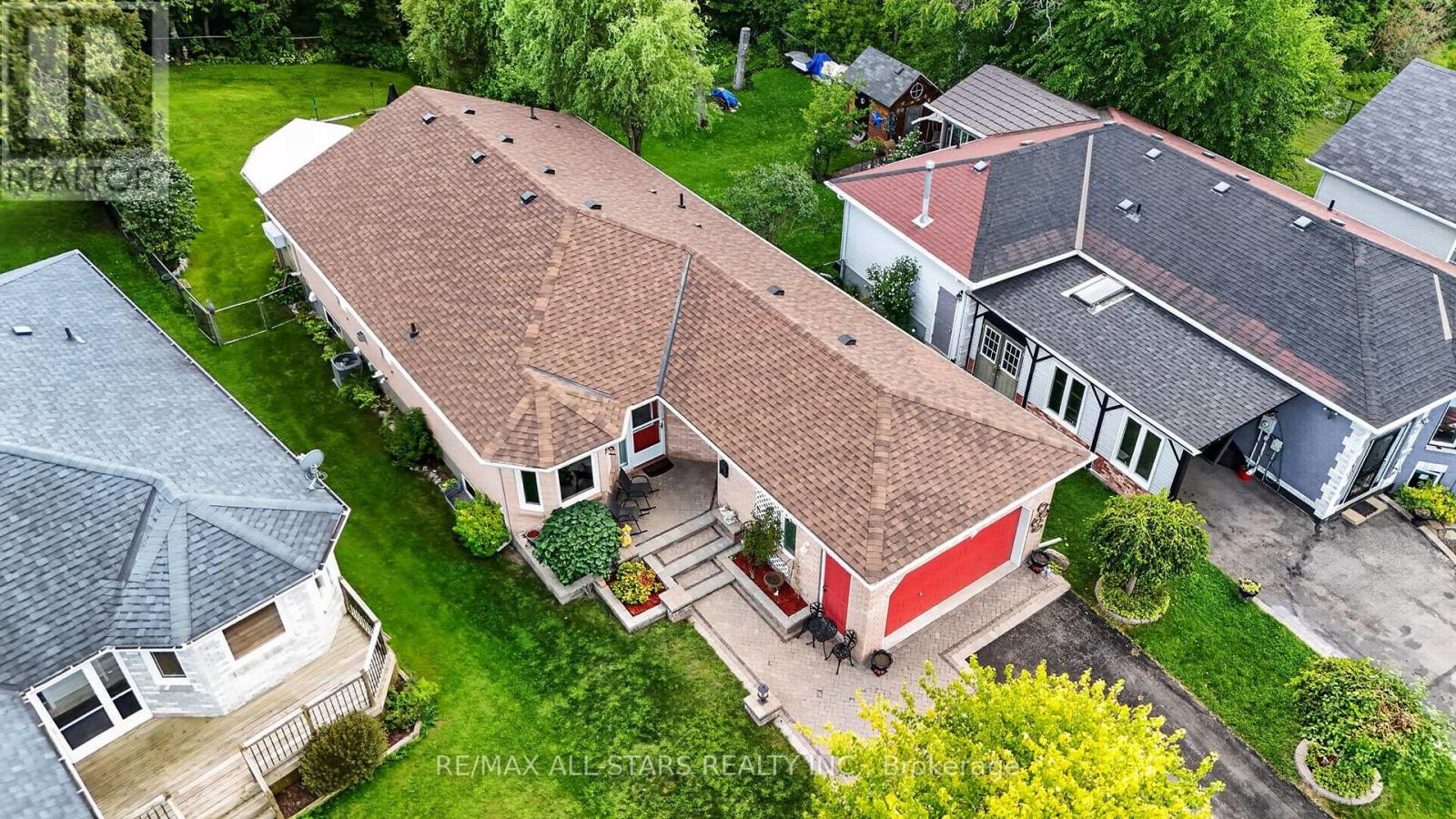 117 Riverglen Drive, Georgina, Ontario  L4P 2R3 - Photo 2 - N13705458