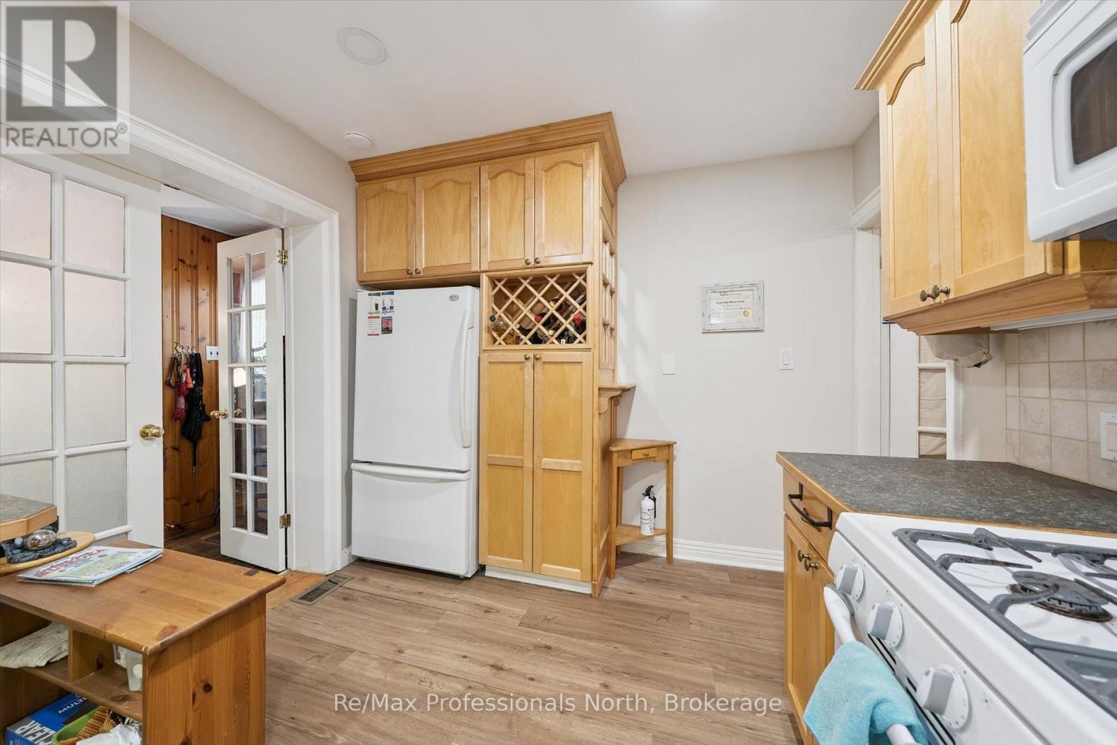 470 Bay Street, Gravenhurst, Ontario  P1P 1H8 - Photo 15 - X13705416