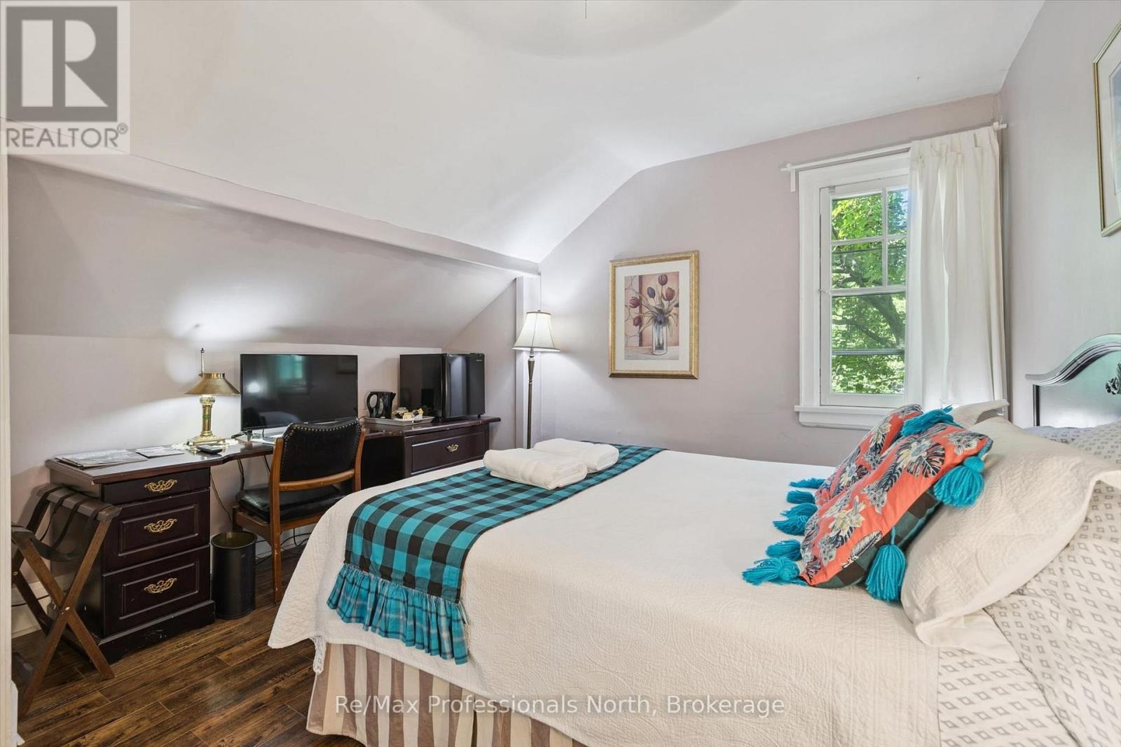 470 Bay Street, Gravenhurst, Ontario  P1P 1H8 - Photo 25 - X13705416