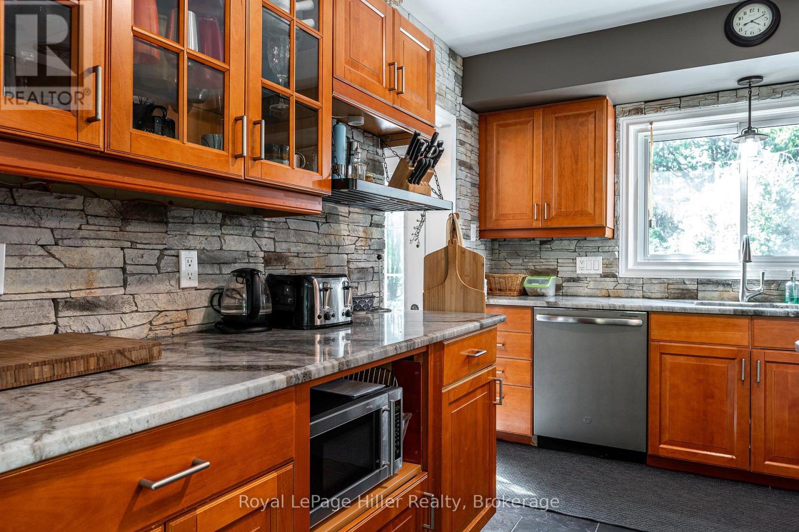 950 Oloane Avenue, Stratford, Ontario  N5A 6S6 - Photo 9 - X13705442