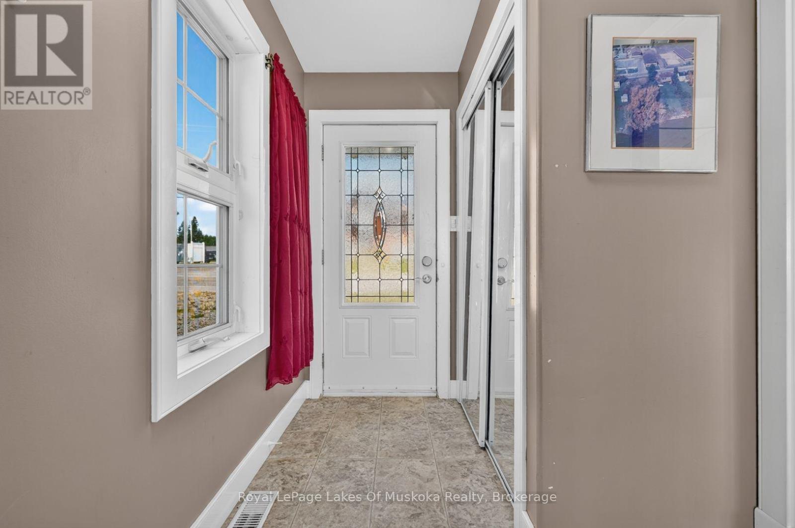 117 Main Street, Sundridge, Ontario  P0A 1Z0 - Photo 4 - X13705446