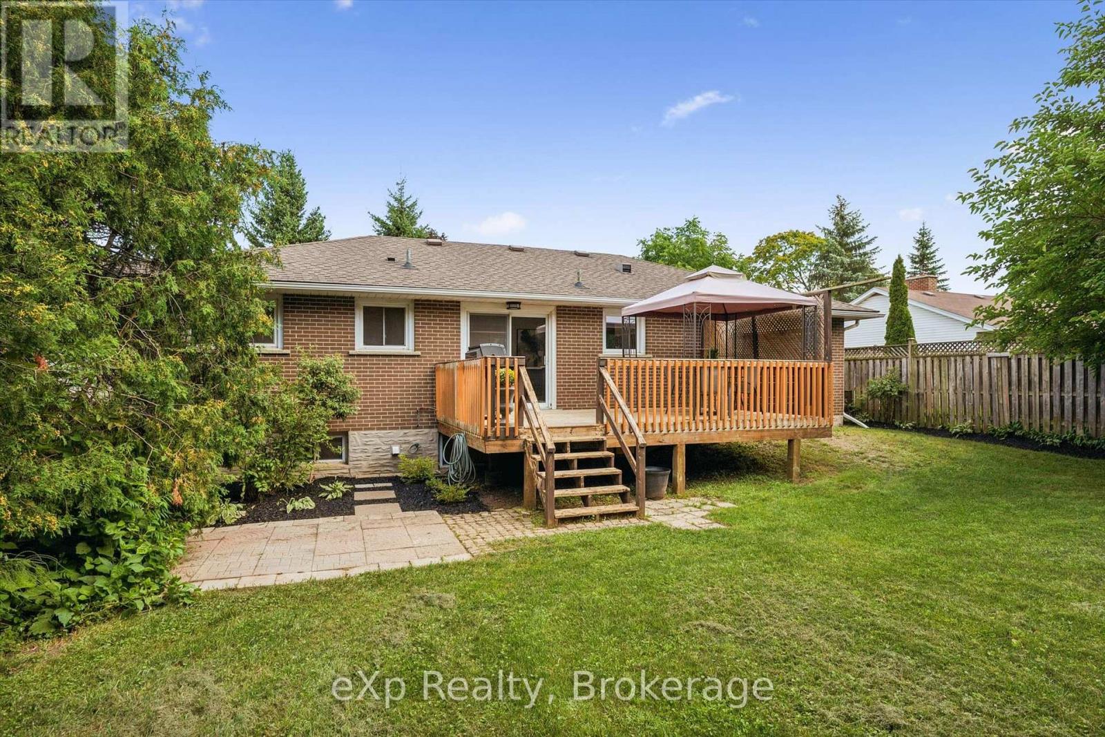 18 Eleanor Court, Guelph, Ontario  N1E 1S8 - Photo 23 - X13705460