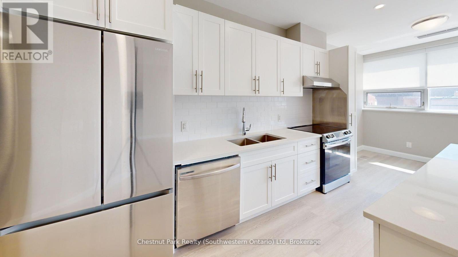 206 - 2 Quebec Street, Guelph, Ontario  N1H 2T2 - Photo 2 - X13705512