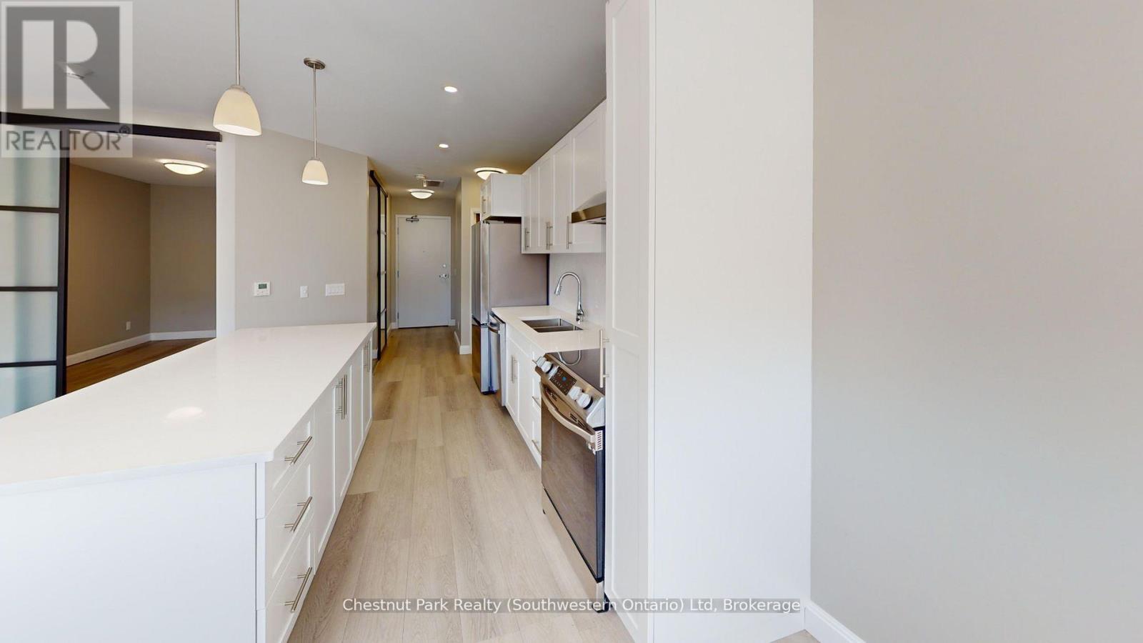 206 - 2 Quebec Street, Guelph, Ontario  N1H 2T2 - Photo 3 - X13705512