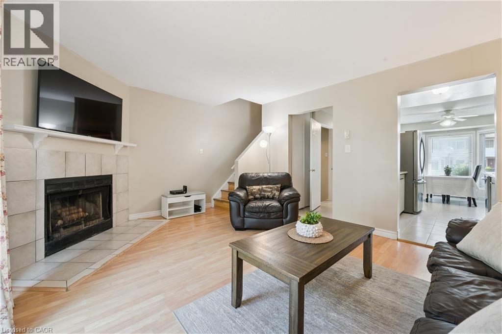 219 Kingswood Drive Unit# 59, Kitchener, Ontario  N2E 3J4 - Photo 14 - 40851900